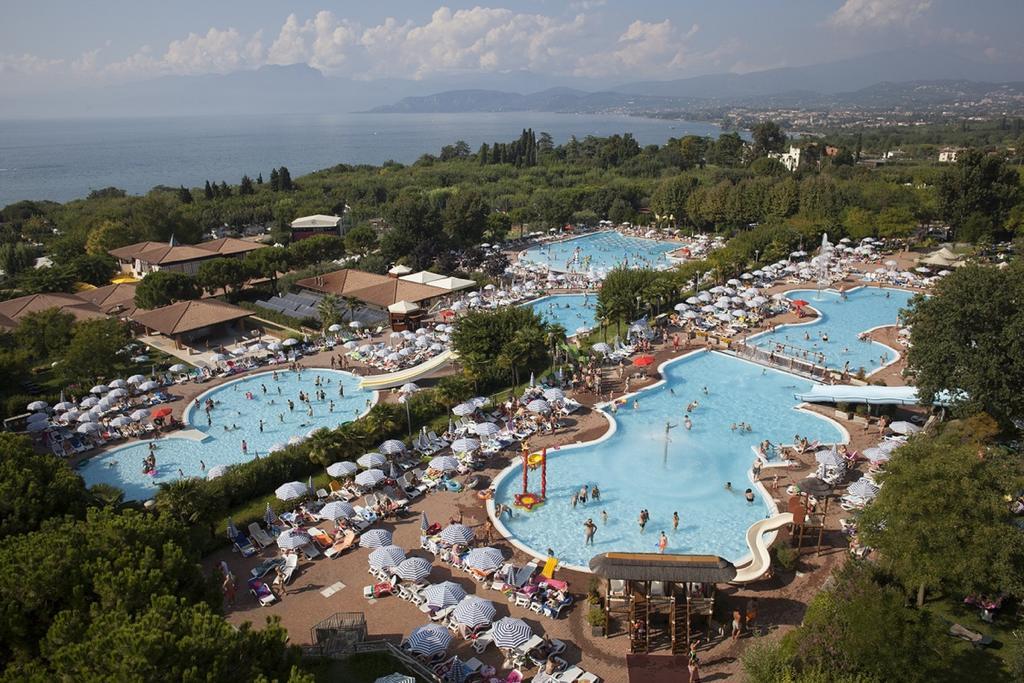 Piani Di Clodia Holidaypark Hotel Lazise Exterior foto