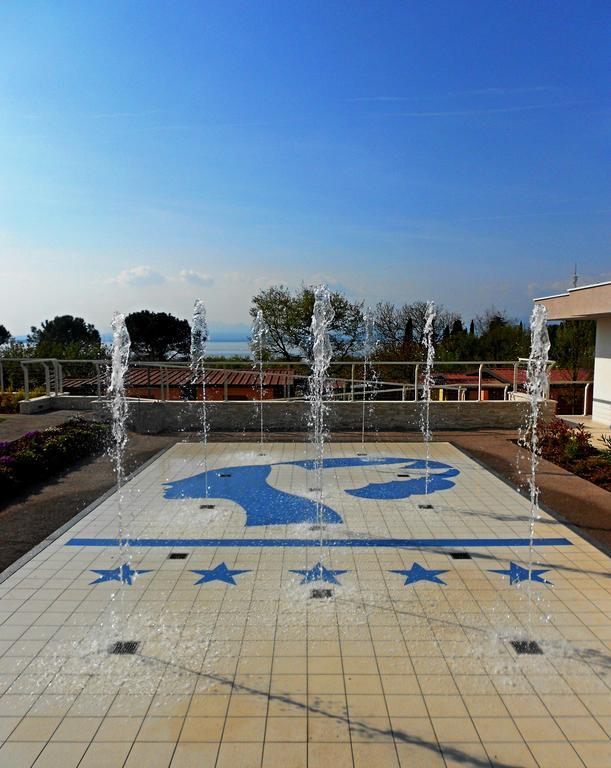 Piani Di Clodia Holidaypark Hotel Lazise Exterior foto